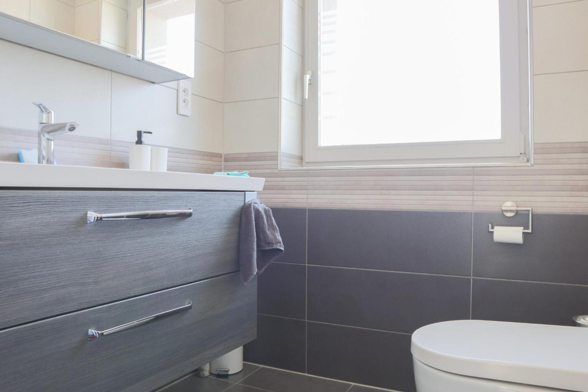 Apartamento Le Spot, Proche Euroairport Saint-Louis  Exterior foto